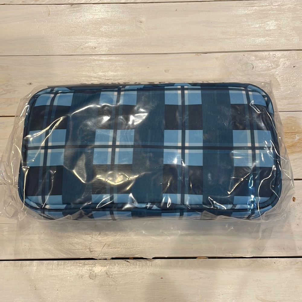 Stoney Clover Lane SCL Gilmore Girls The Puffs Chilton Small Pouch